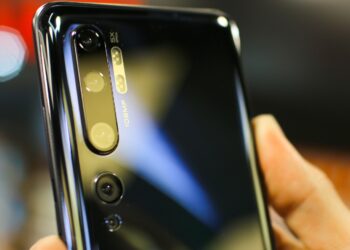 Huawei launched the 2-in-1 device in India