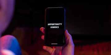 What Is the Easiest Way to Spot Arbitrage Opportunities in Sports Betting