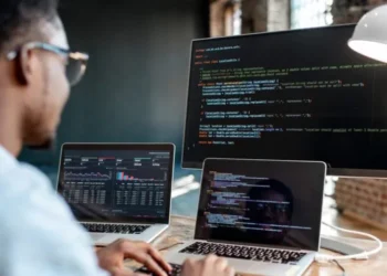 8 Essential Skills Software Developers Should Learn In 2024
